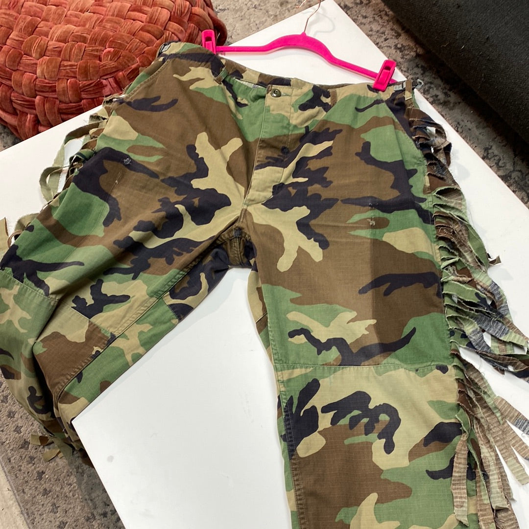 Fringe Camo Pant – Style JUNKIEZ Klozet, LLC